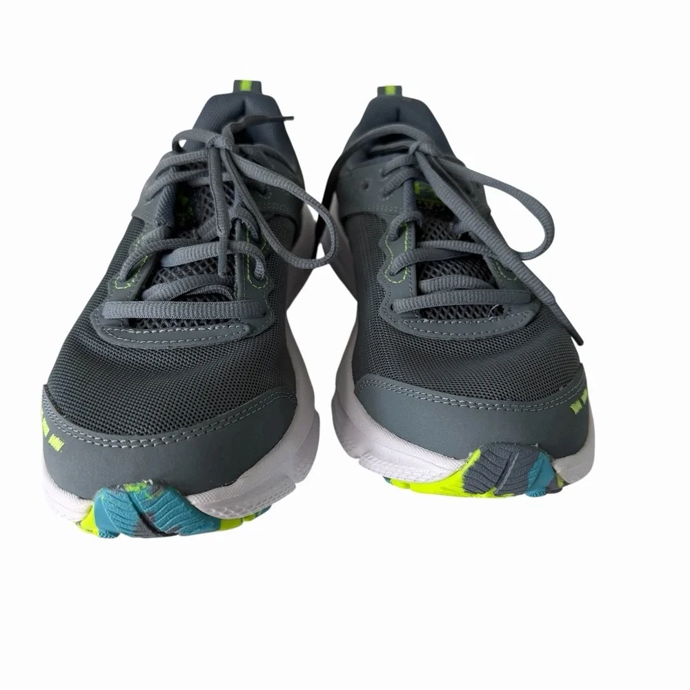 Under Armour BGS Assert 10 Running Sneaker Athletic 3026182-102 Youth Sz 6Y‎ NEW